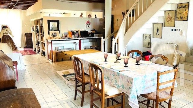 Maison &agrave; vendre - 6 pi&egrave;ces - 185 m2 - La Reole - 33 - AQUITAINE