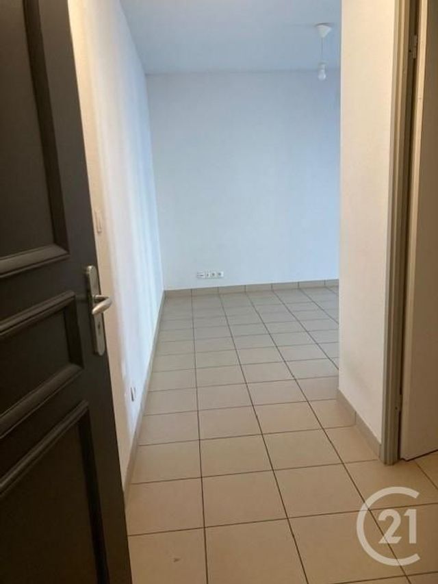 Appartement F3 à louer - 3 pièces - 60,97 m2 - Gironde Sur Dropt - 33 - AQUITAINE