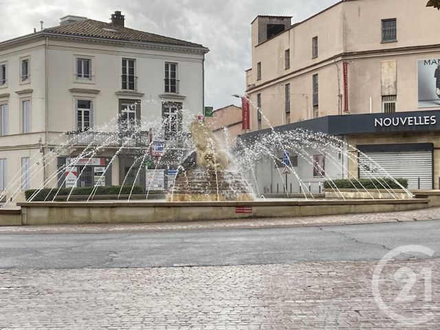 Appartement T4 &agrave; louer - 4 pi&egrave;ces - 72,56 m2 - Langon - 33 - AQUITAINE