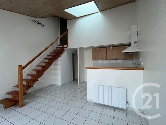 Appartement T4 &agrave; louer - 4 pi&egrave;ces - 72,56 m2 - Langon - 33 - AQUITAINE