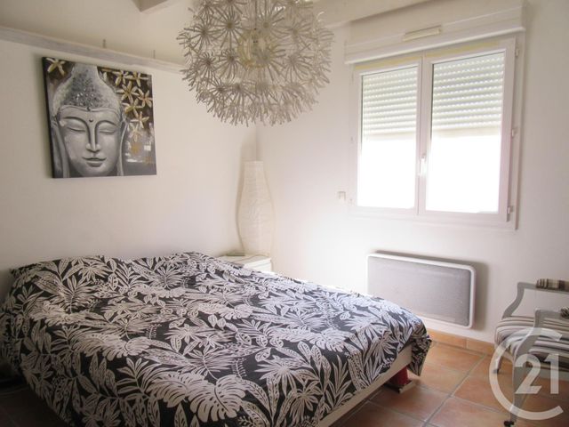 Maison &agrave; louer - 6 pi&egrave;ces - 160 m2 - Landiras - 33 - AQUITAINE