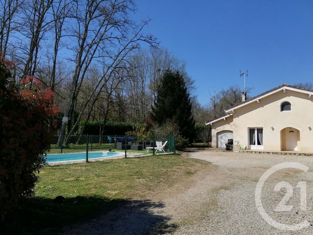 Maison &agrave; louer - 6 pi&egrave;ces - 160 m2 - Landiras - 33 - AQUITAINE