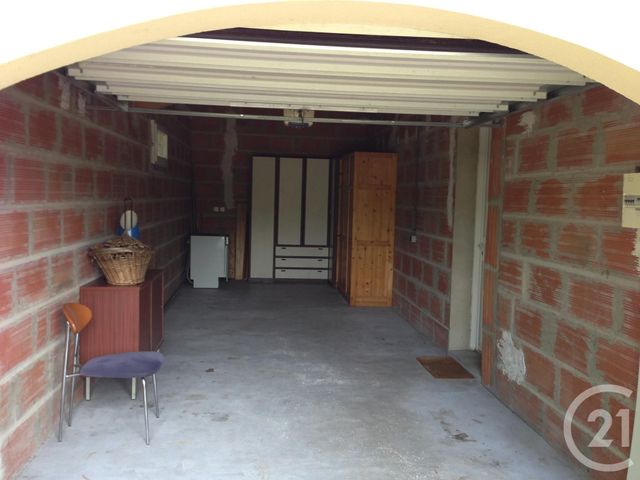 Maison &agrave; louer - 6 pi&egrave;ces - 160 m2 - Landiras - 33 - AQUITAINE