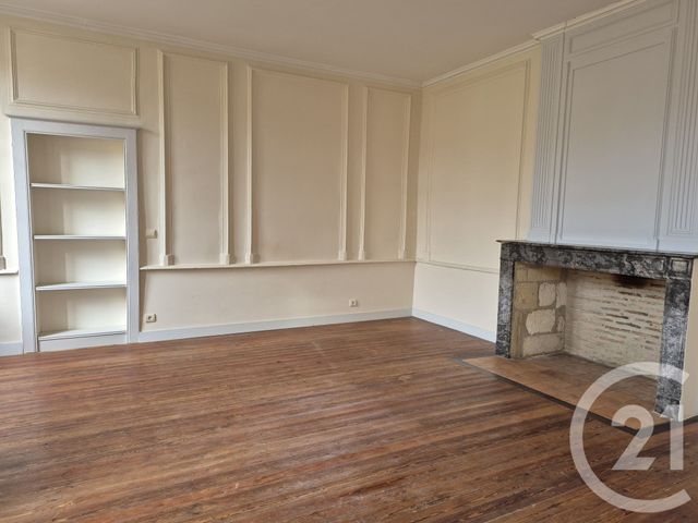 Maison &agrave; louer - 6 pi&egrave;ces - 226,30 m2 - Castets Et Castillon - 33 - AQUITAINE