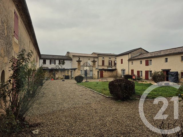 Maison &agrave; louer - 6 pi&egrave;ces - 226,30 m2 - Castets Et Castillon - 33 - AQUITAINE