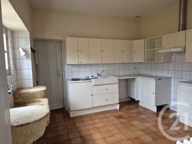 Maison &agrave; louer - 6 pi&egrave;ces - 226,30 m2 - Castets Et Castillon - 33 - AQUITAINE