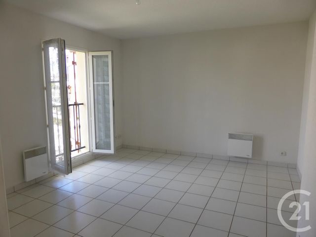 Appartement T2 &agrave; louer - 2 pi&egrave;ces - 33,10 m2 - La Reole - 33 - AQUITAINE