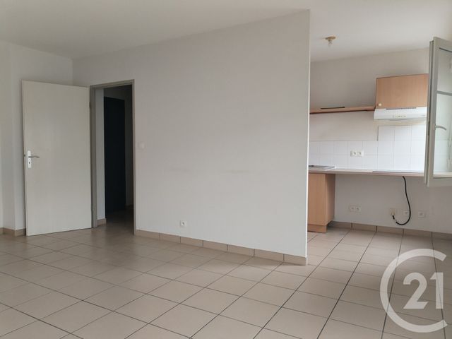 Appartement &agrave; louer - 2 pi&egrave;ces - 42,13 m2 - Gironde Sur Dropt - 33 - AQUITAINE