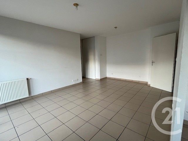 Appartement &agrave; louer - 2 pi&egrave;ces - 42,13 m2 - Gironde Sur Dropt - 33 - AQUITAINE