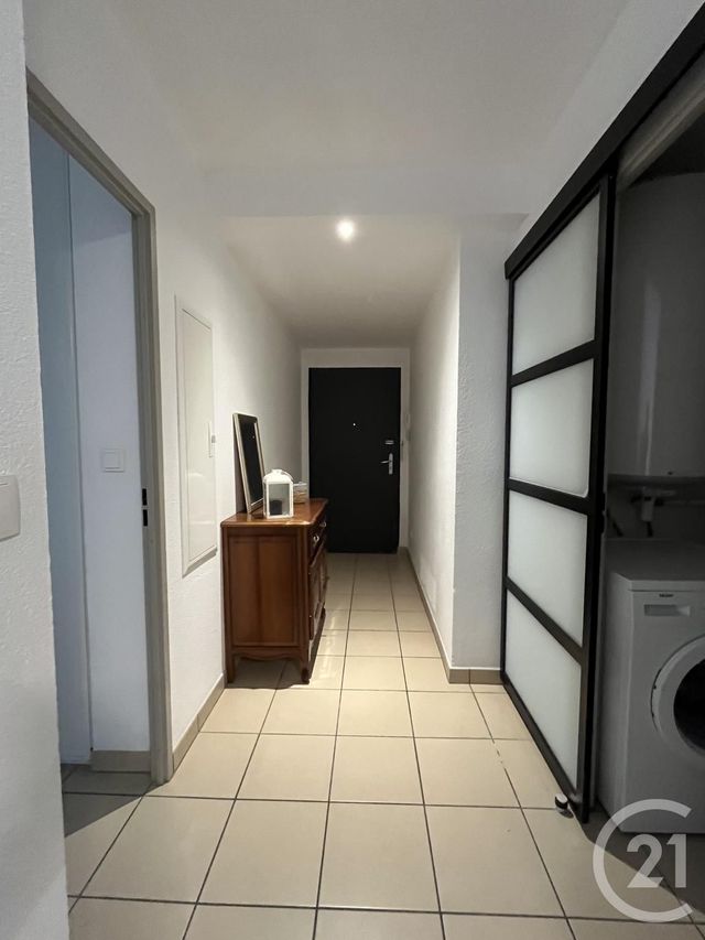 Appartement T3 &agrave; louer - 3 pi&egrave;ces - 64,28 m2 - Gironde Sur Dropt - 33 - AQUITAINE