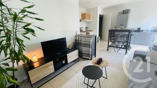 Appartement &agrave; vendre - 2 pi&egrave;ces - 41,68 m2 - Gironde Sur Dropt - 33 - AQUITAINE