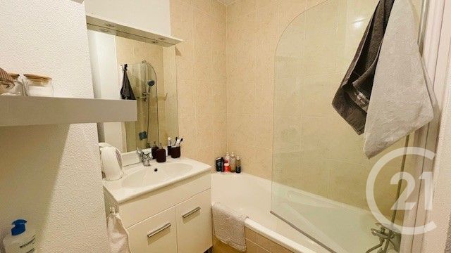 Appartement &agrave; vendre - 2 pi&egrave;ces - 41,68 m2 - Gironde Sur Dropt - 33 - AQUITAINE