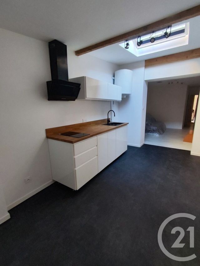 Appartement &agrave; louer - 2 pi&egrave;ces - 38 m2 - La Reole - 33 - AQUITAINE