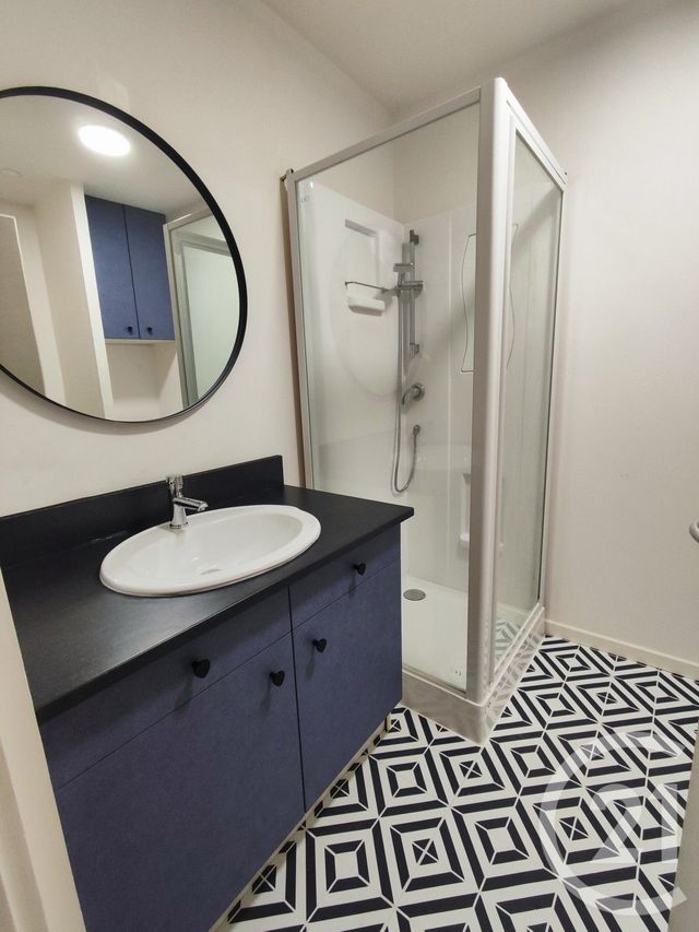 Appartement &agrave; louer - 2 pi&egrave;ces - 38 m2 - La Reole - 33 - AQUITAINE