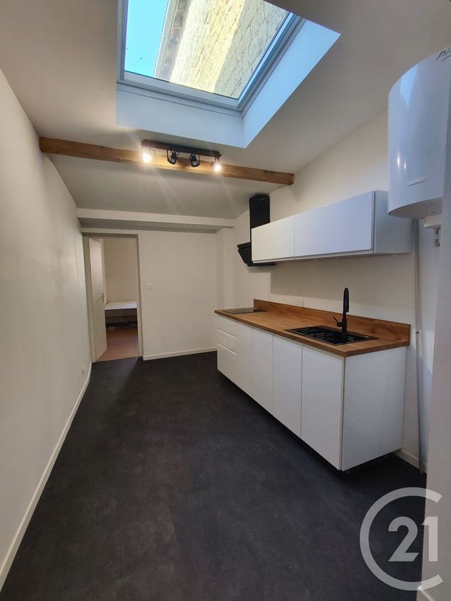 Appartement &agrave; louer - 2 pi&egrave;ces - 38 m2 - La Reole - 33 - AQUITAINE
