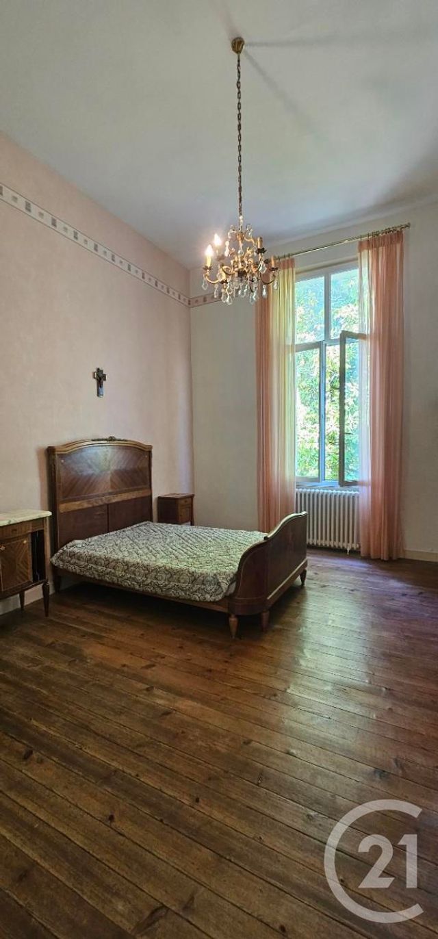 Maison &agrave; vendre - 7 pi&egrave;ces - 250 m2 - Cadillac Sur Garonne - 33 - AQUITAINE