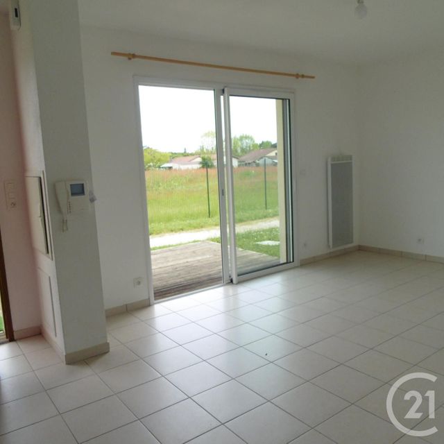 Appartement F2 &agrave; louer - 2 pi&egrave;ces - 41,36 m2 - Grignols - 33 - AQUITAINE