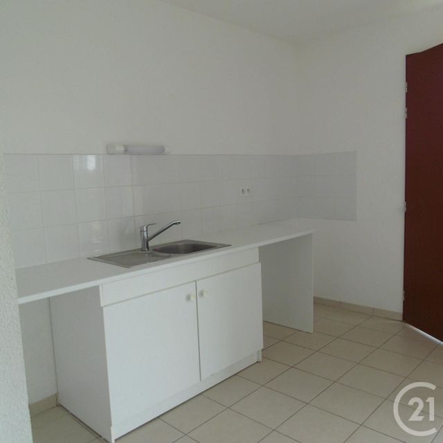 Appartement F2 &agrave; louer - 2 pi&egrave;ces - 41,36 m2 - Grignols - 33 - AQUITAINE