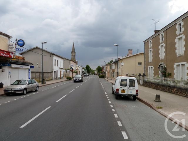 Appartement F3 &agrave; louer - 3 pi&egrave;ces - 69,13 m2 - Captieux - 33 - AQUITAINE