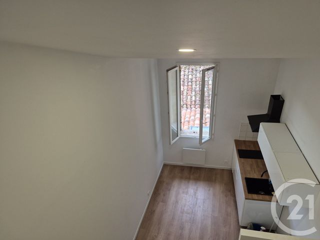 Appartement T1 &agrave; louer - 2 pi&egrave;ces - 26 m2 - La Reole - 33 - AQUITAINE