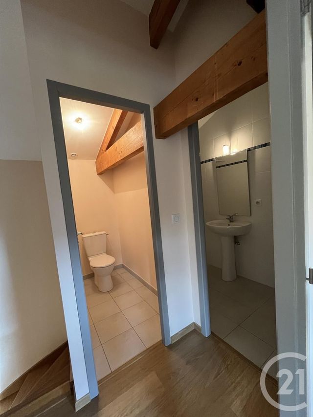 Maison &agrave; louer - 4 pi&egrave;ces - 106,89 m2 - St Martial - 33 - AQUITAINE
