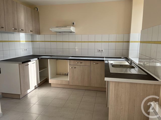 Maison &agrave; louer - 4 pi&egrave;ces - 106,89 m2 - St Martial - 33 - AQUITAINE