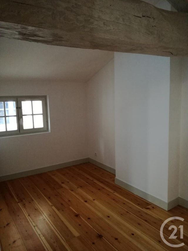 Appartement F1 &agrave; louer - 3 pi&egrave;ces - 57,15 m2 - Bazas - 33 - AQUITAINE
