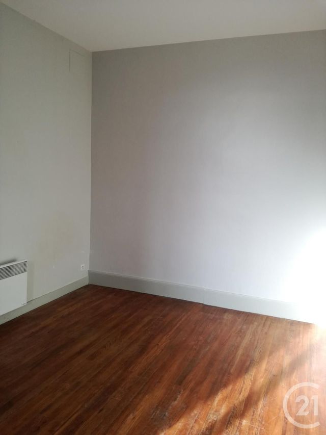 Appartement F1 &agrave; louer - 3 pi&egrave;ces - 57,15 m2 - Bazas - 33 - AQUITAINE