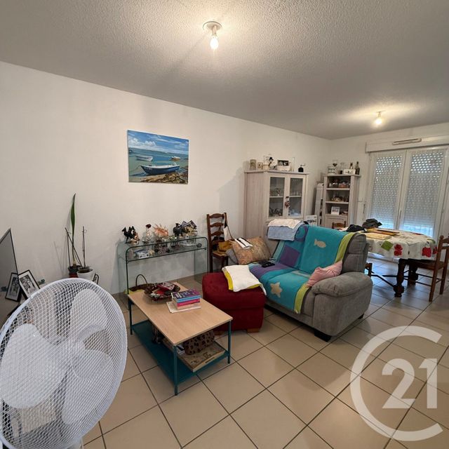 Appartement &agrave; vendre - 3 pi&egrave;ces - 60,99 m2 - Gironde Sur Dropt - 33 - AQUITAINE
