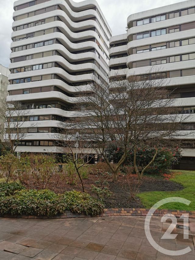 Appartement F3 &agrave; louer - 3 pi&egrave;ces - 75,02 m2 - Bordeaux - 33 - AQUITAINE