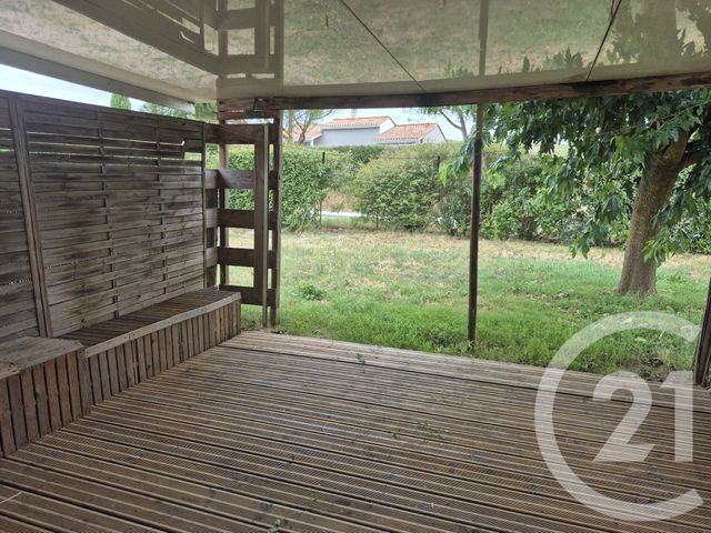 Maison &agrave; louer - 5 pi&egrave;ces - 112,54 m2 - Le Pian Sur Garonne - 33 - AQUITAINE