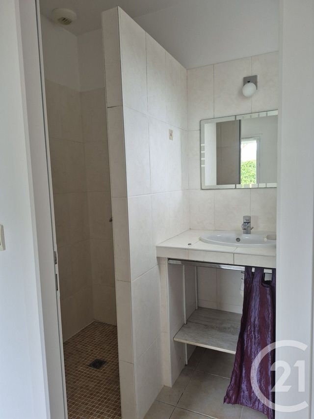 Maison &agrave; louer - 5 pi&egrave;ces - 112,54 m2 - Le Pian Sur Garonne - 33 - AQUITAINE