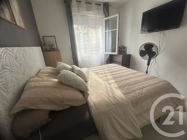 Appartement F3 &agrave; vendre - 3 pi&egrave;ces - 63,28 m2 - Gironde Sur Dropt - 33 - AQUITAINE