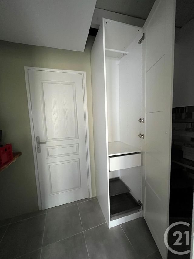 Maison &agrave; louer - 3 pi&egrave;ces - 72 m2 - La Reole - 33 - AQUITAINE