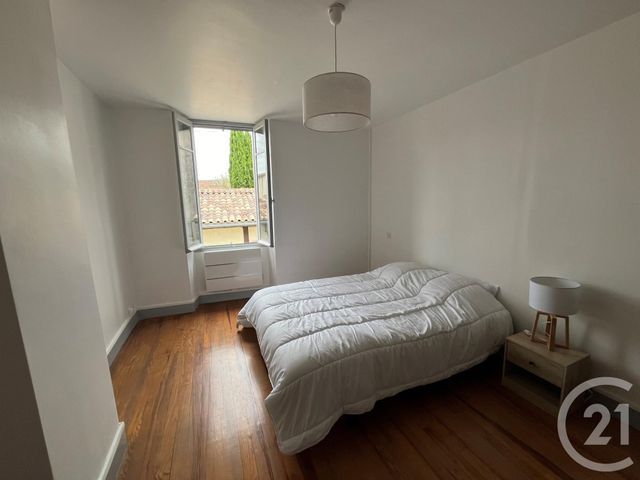 Maison &agrave; louer - 3 pi&egrave;ces - 72 m2 - La Reole - 33 - AQUITAINE