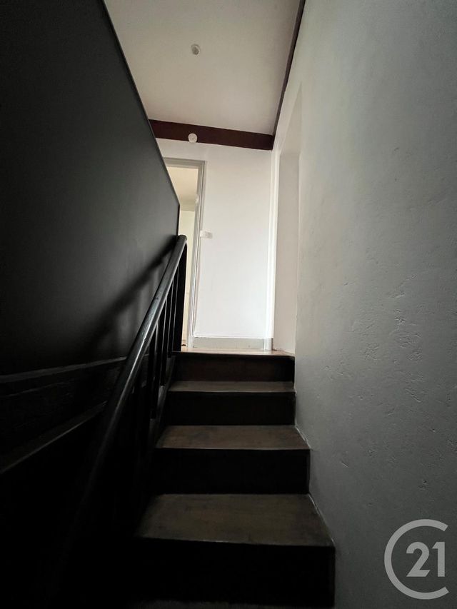 Maison &agrave; louer - 3 pi&egrave;ces - 72 m2 - La Reole - 33 - AQUITAINE