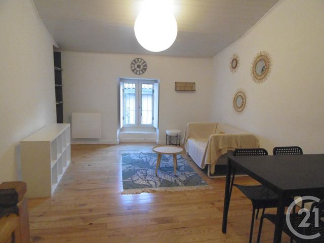 Appartement T1 &agrave; louer - 1 pi&egrave;ce - 31 m2 - Langon - 33 - AQUITAINE