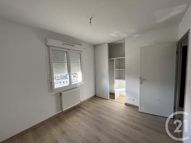 Appartement T2 &agrave; louer - 2 pi&egrave;ces - 41,51 m2 - Gironde Sur Dropt - 33 - AQUITAINE