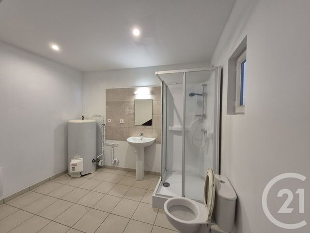 Appartement F3 &agrave; louer - 3 pi&egrave;ces - 60,18 m2 - Langon - 33 - AQUITAINE
