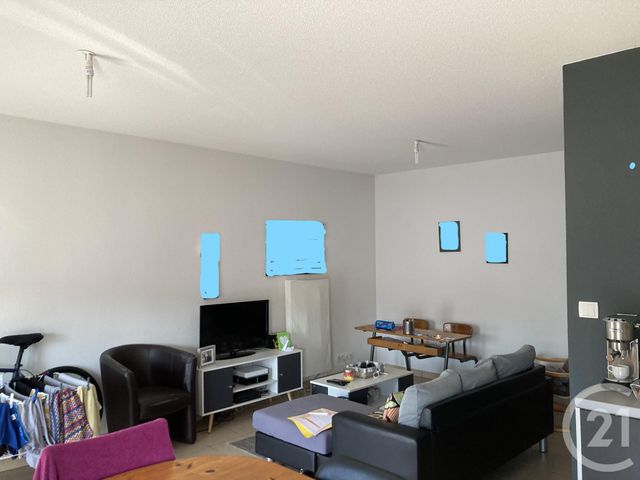 Appartement F3 &agrave; louer - 3 pi&egrave;ces - 64,06 m2 - Gironde Sur Dropt - 33 - AQUITAINE
