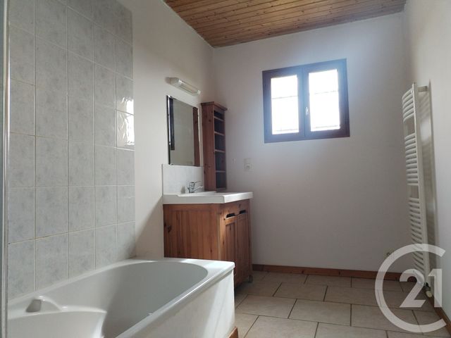 Maison &agrave; louer - 3 pi&egrave;ces - 78,18 m2 - Ste Croix Du Mont - 33 - AQUITAINE