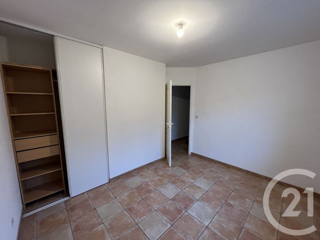 Maison &agrave; louer - 5 pi&egrave;ces - 113,34 m2 - Le Pian Sur Garonne - 33 - AQUITAINE