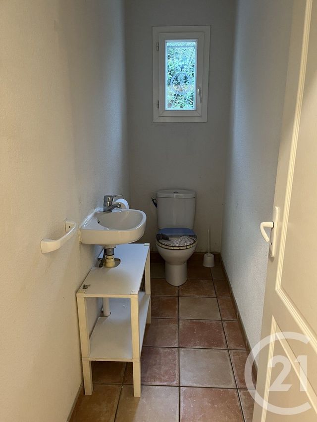 Maison &agrave; louer - 5 pi&egrave;ces - 113,34 m2 - Le Pian Sur Garonne - 33 - AQUITAINE