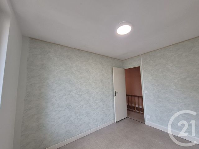 Appartement F3 &agrave; louer - 4 pi&egrave;ces - 48,81 m2 - Villandraut - 33 - AQUITAINE
