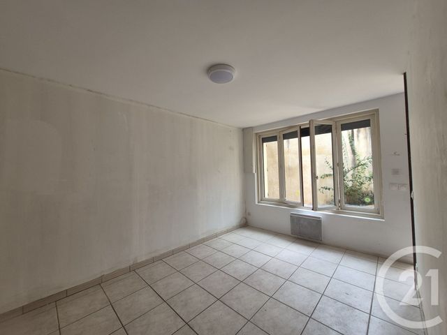 Appartement F3 &agrave; louer - 4 pi&egrave;ces - 48,81 m2 - Villandraut - 33 - AQUITAINE