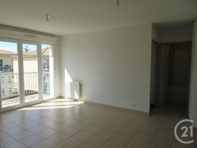 Appartement T2 &agrave; louer - 2 pi&egrave;ces - 38,86 m2 - Gironde Sur Dropt - 33 - AQUITAINE