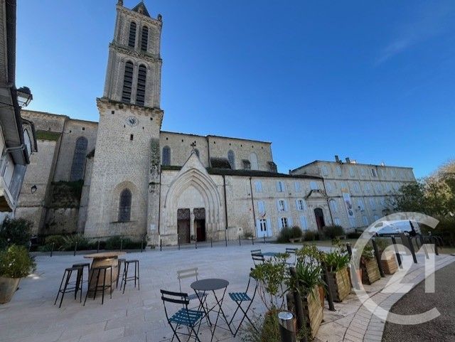 Appartement T2 &agrave; louer - 2 pi&egrave;ces - 39,82 m2 - La Reole - 33 - AQUITAINE
