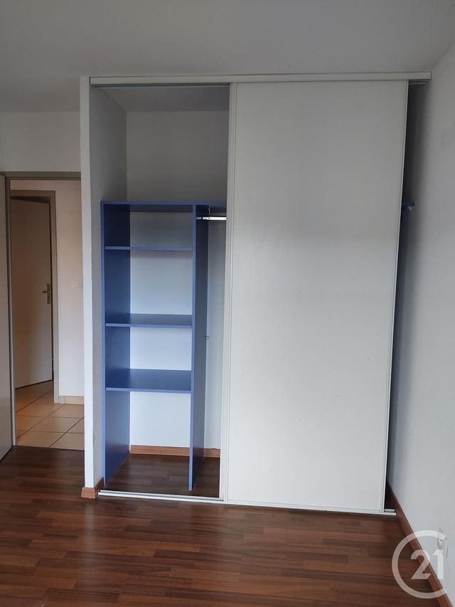 Appartement T3 &agrave; louer - 3 pi&egrave;ces - 60,96 m2 - Gironde Sur Dropt - 33 - AQUITAINE