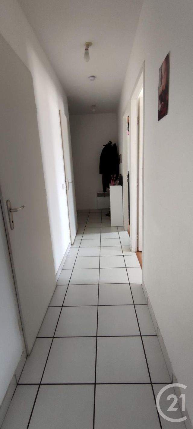 Appartement T3 &agrave; vendre - 3 pi&egrave;ces - 50,77 m2 - La Reole - 33 - AQUITAINE