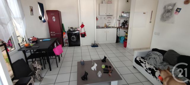 Appartement T3 &agrave; vendre - 3 pi&egrave;ces - 50,77 m2 - La Reole - 33 - AQUITAINE